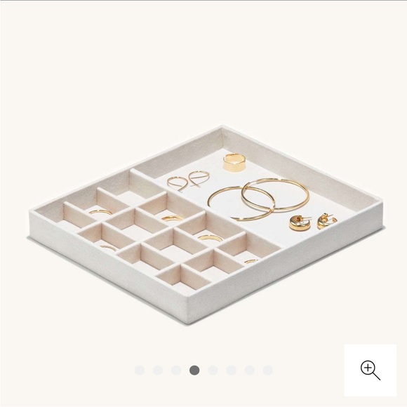 Mejuri Large Leather Jewelry Box EUC - Picture 5 of 13